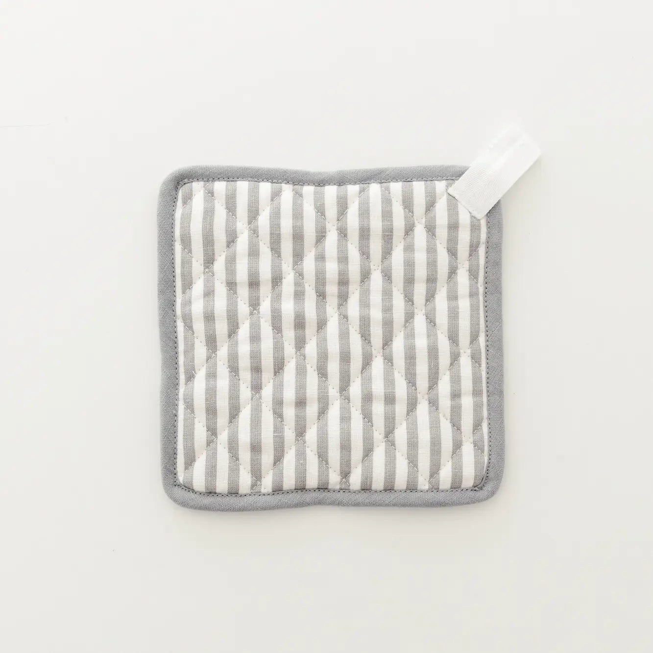 Keepsake Quilted Linen Oven Mitt + Potholder Set in Blue